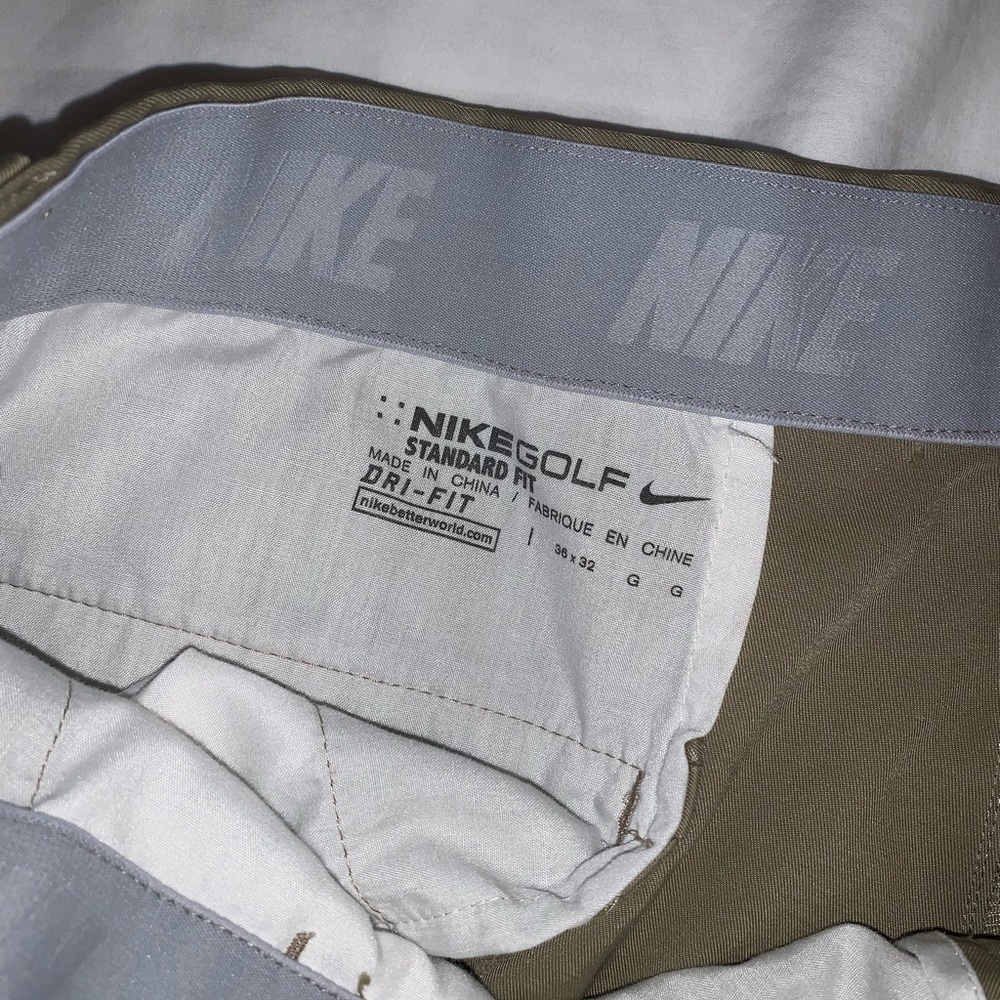 NIKE performance khaki golf polyester pants MENS size 36 X 32 - Picture 14 of 15